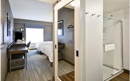 Hotel Hampton Detroit
